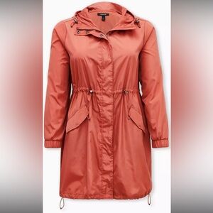 New Torrid Nylon Longline Rain Jacket in Apricot Blush - Size 2X (18-20)